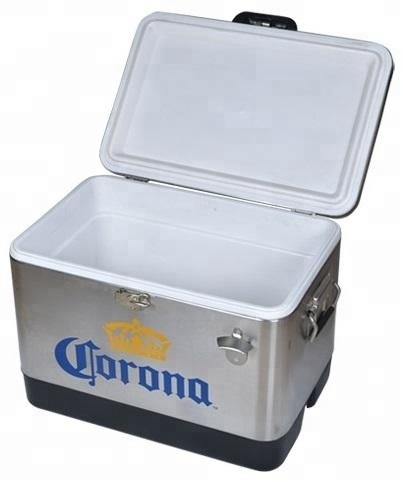 Branded cooler box/Metal corona for cooling