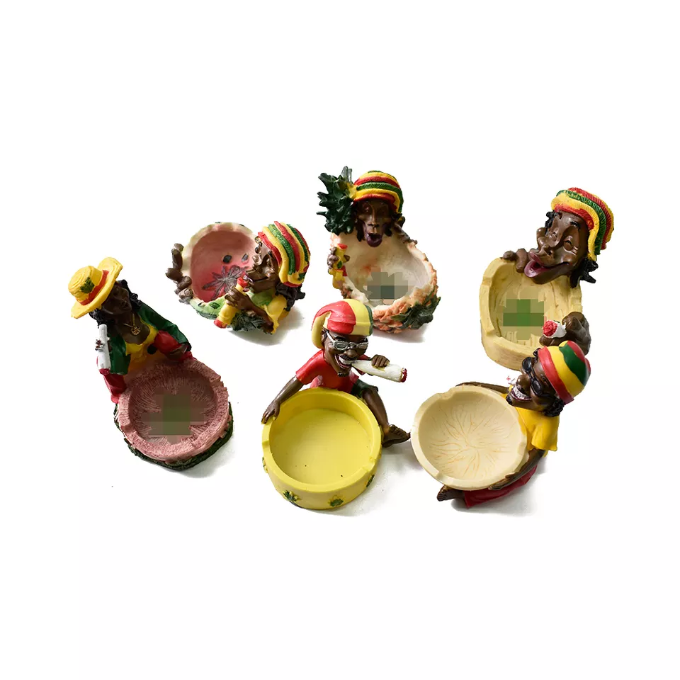 Wholesale smoking accessories novelty designer unique vintage cartoon bob marley jamaican ashtray resin ashtray