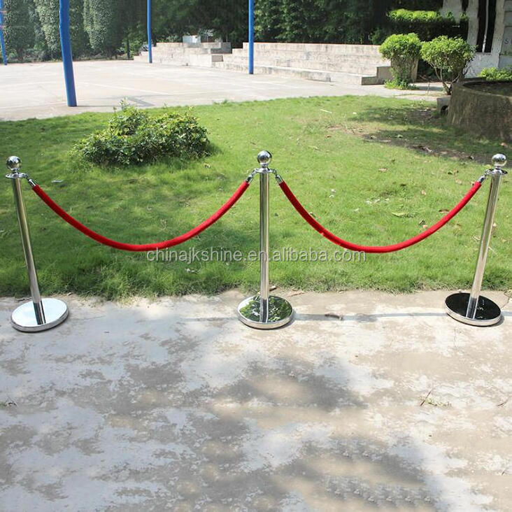 Steel Ball Post Pipe Railing Stand Red Carpet Crowd Control Rope Barrier Poles For Hotel