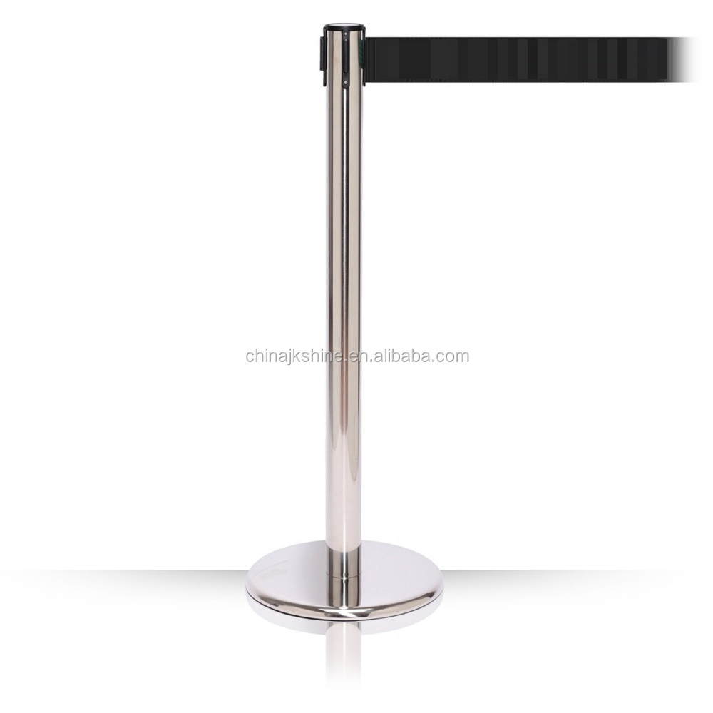 High Quality Metal Queue Manager Barricade Stand Retractable Barrier Manual Crowd Control Barrier for BANK/CONCERT/FOOTBALL GAME