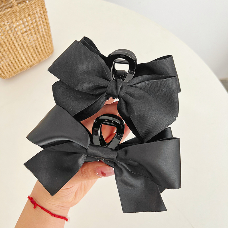 GEERDENG 2023 Wholesale New Fashion Double Sided Butterfly Hair Claw Clasp Black Satin Silk Shark Hair Bow Clips For Lady Women