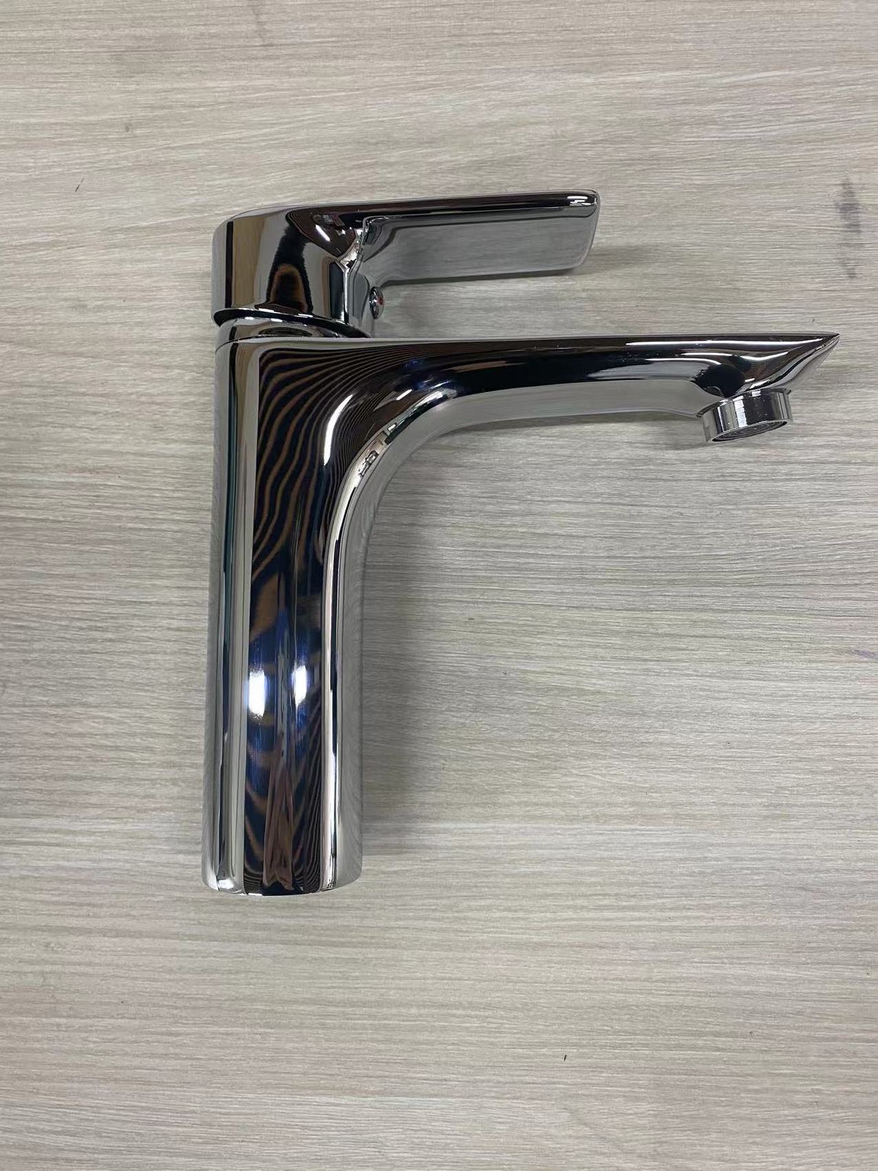 Contemporary Classic 4 Inch Brass Chrome Bathroom Sink Taps Wash Basin Mixer Lavatory Faucet