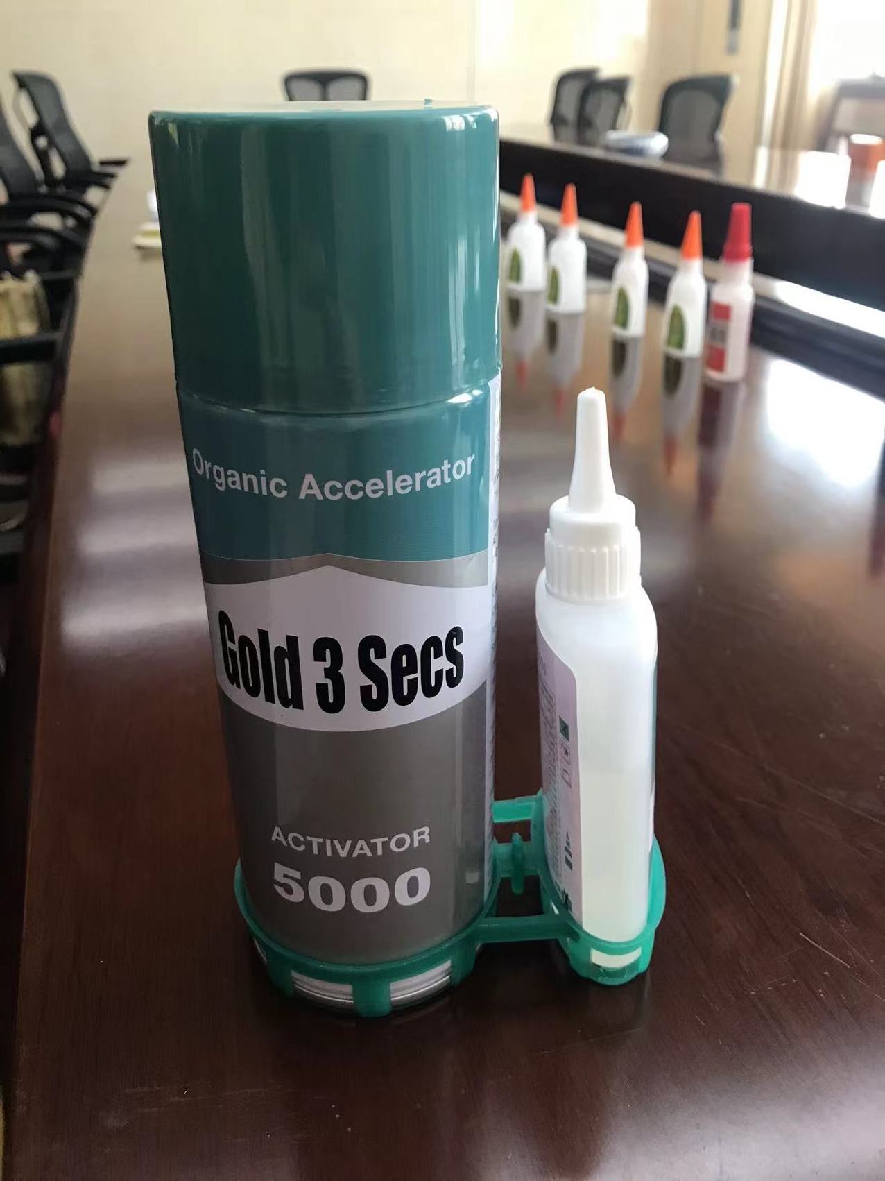 Super Instant Glue With Spray Activator