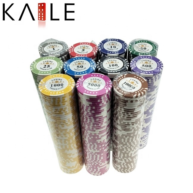 High quality 14g clay poker chips two tone five stars cutomzied stickers 40mm diameter chip fot casino entertainment products