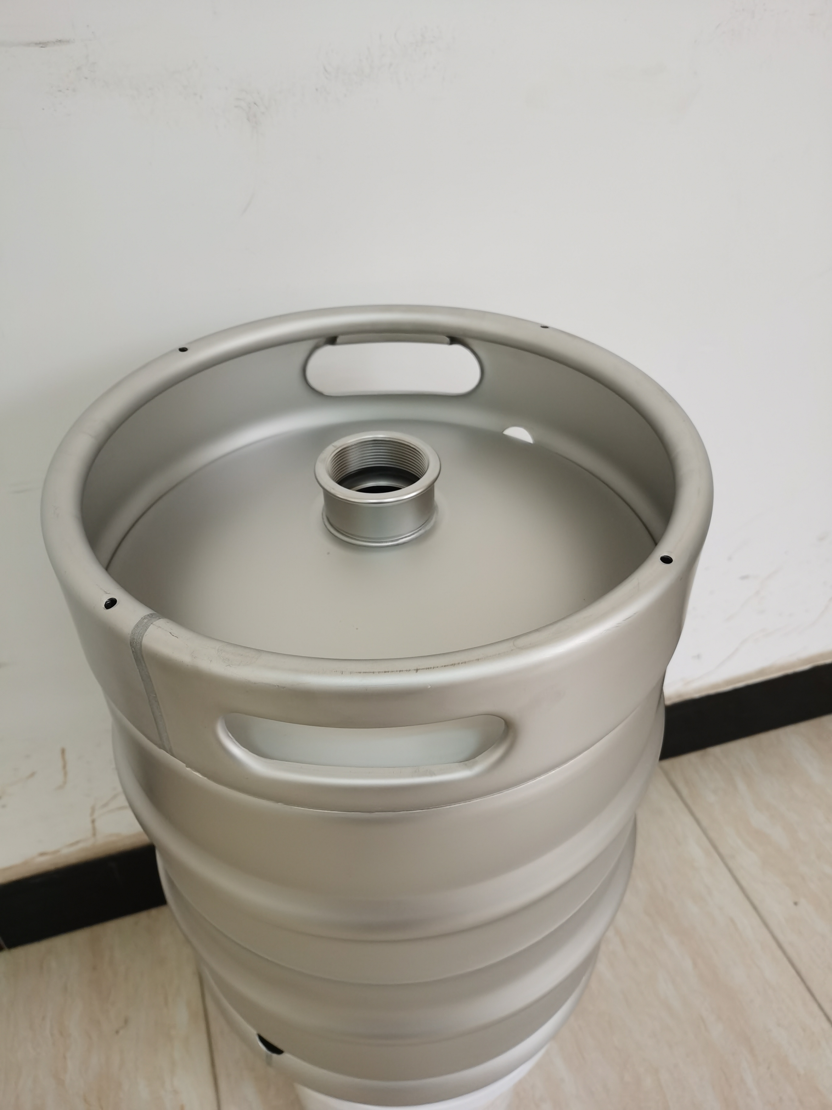 new beer barrel stainless steel barril de chope brewing draft stackable Euro stand 50 liter a beers in the keg