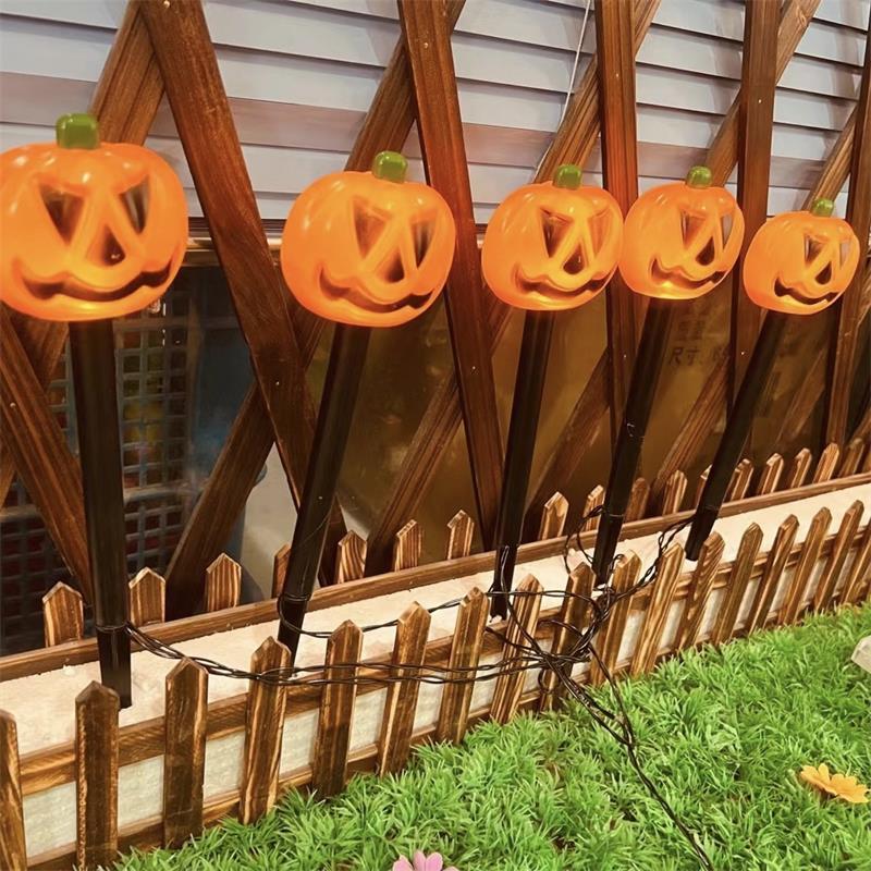 Top Sale  Halloween Outdoor Decoration Battery operated Solar Power ground Stake Pumpkin Lights