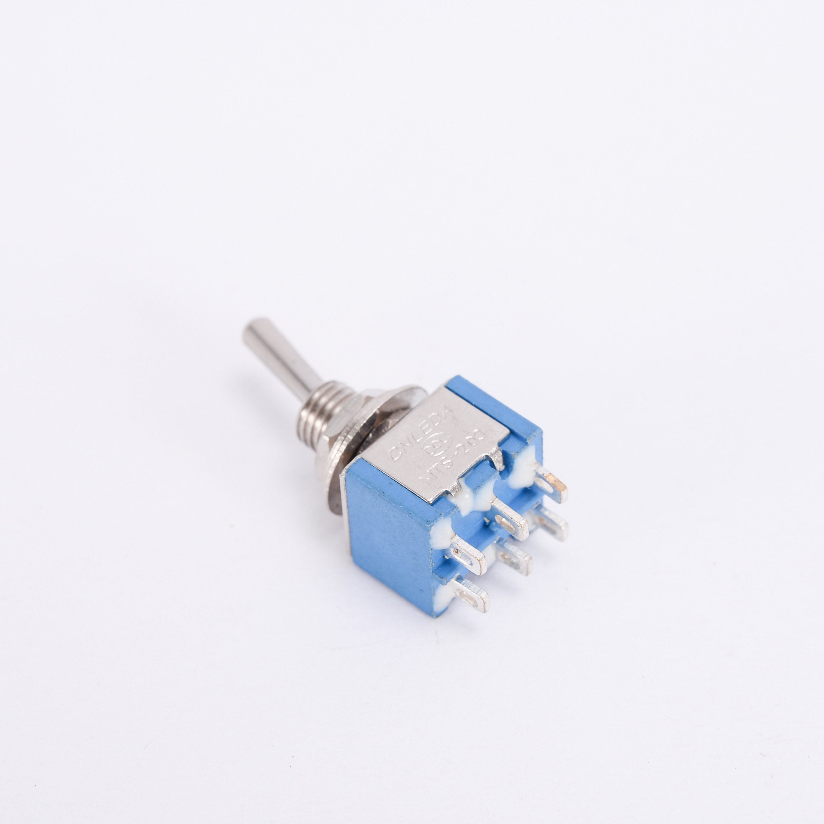 CNLEDA MTS-223 (ON)-OFF-(ON) 2A/5A 250Vac/125Vac Waterproof 6MM Mini DPDT 6Pin Toggle Switches