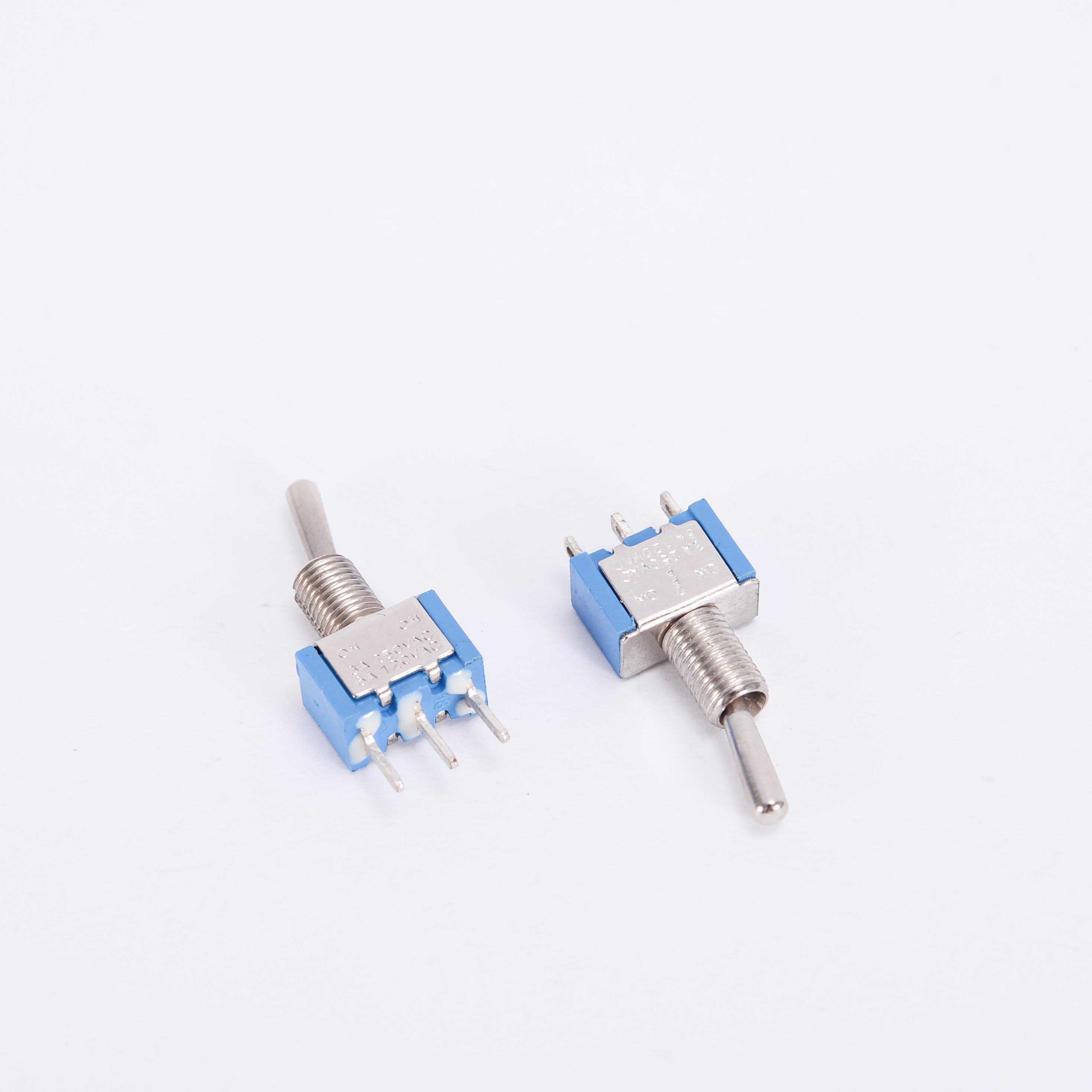 CNLEDA MTS-102 MTS-103 MTS-112 MTS-113 MTS-123 Brass Waterproof 6MM Momentary Mini Toggle Switches