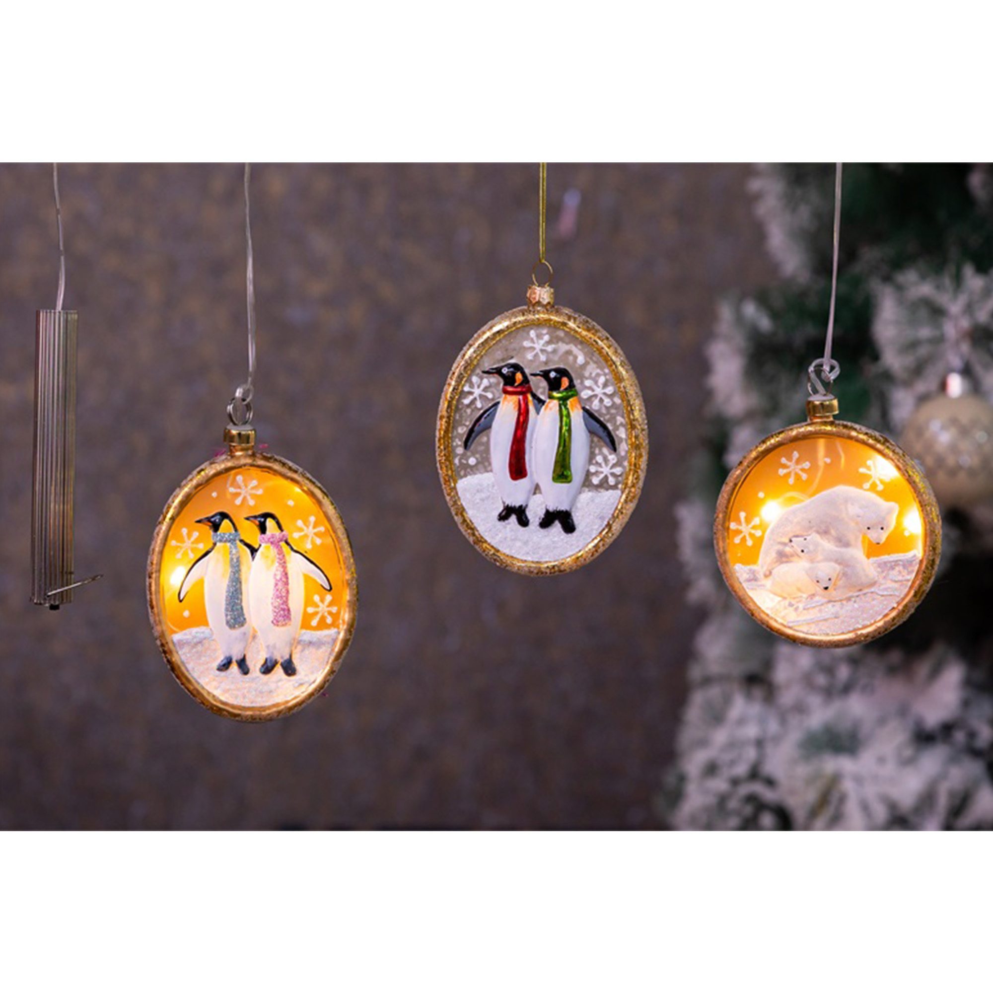 New Design Christmas Ball Ornaments Bulk Accept OEM ODM Luxury Glass Christmas Logo Ball Hot Selling Multi Color Ball