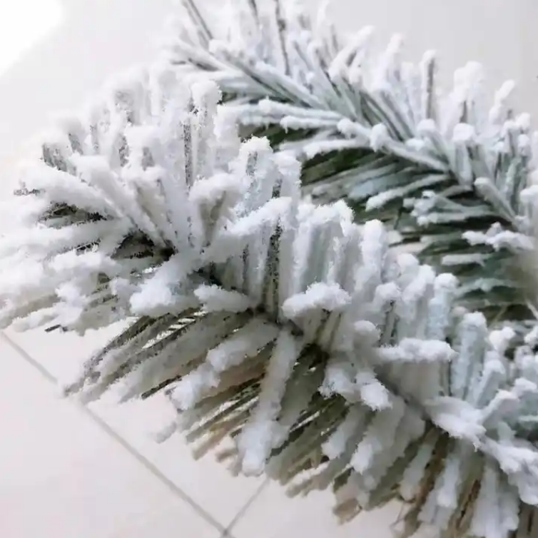 Artificial Snow for Christmas Decoration, Instant Snow Dry Plastic Snowflakes for Holiday Decor Craft Winter Displays