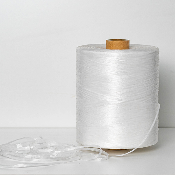 PP Non Twisted Fibrillated Yarn 2750 dTex in Cylindrical Spool for Cable and Wire Filling Material