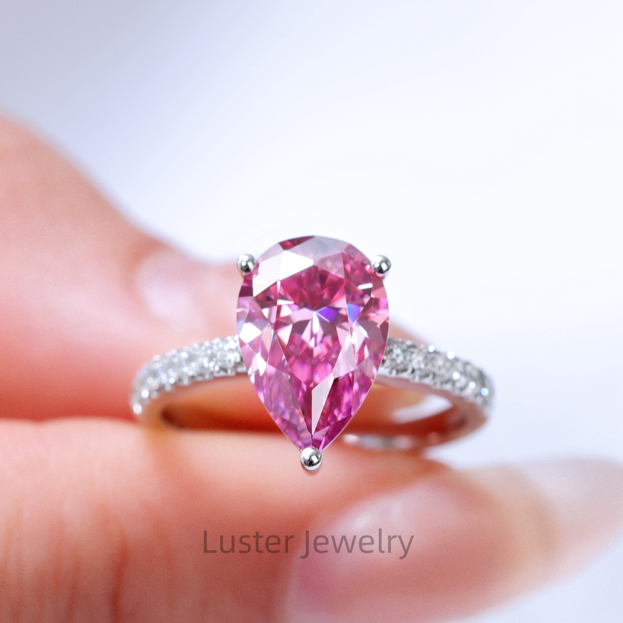 Luster Gorgeous Engagement 925 Sterling Silver 4.0ct Teardrop Shape Moissanite 10K/14K/18K Pink Pear Cut Moissanite Gold Ring