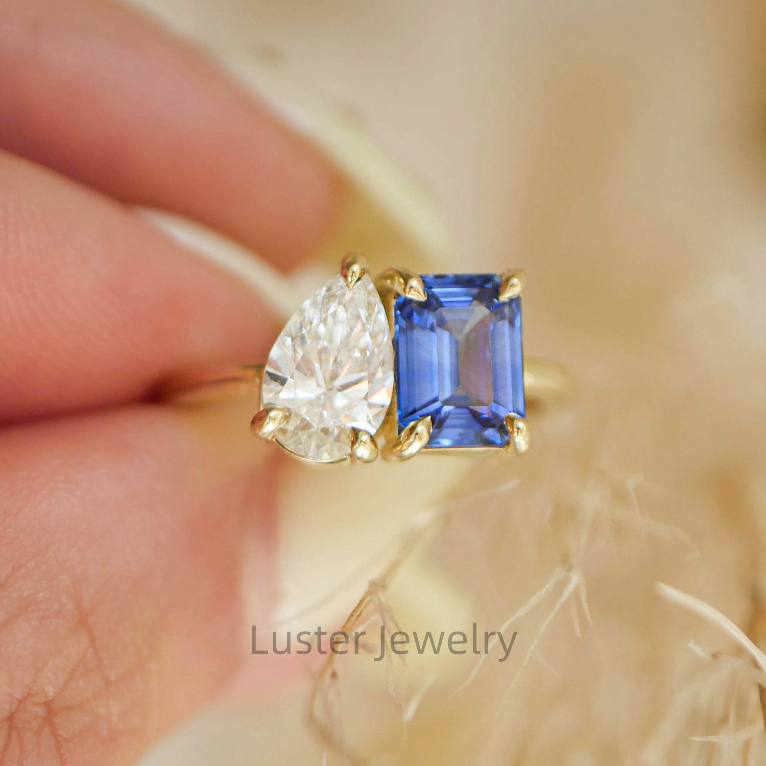 Luster Toi Et Moi 10K 14K 18K Gold Two Stone Ring Lab Grown Blue Sapphire and 1carat Moissanite Ring Wedding Engagement Ring