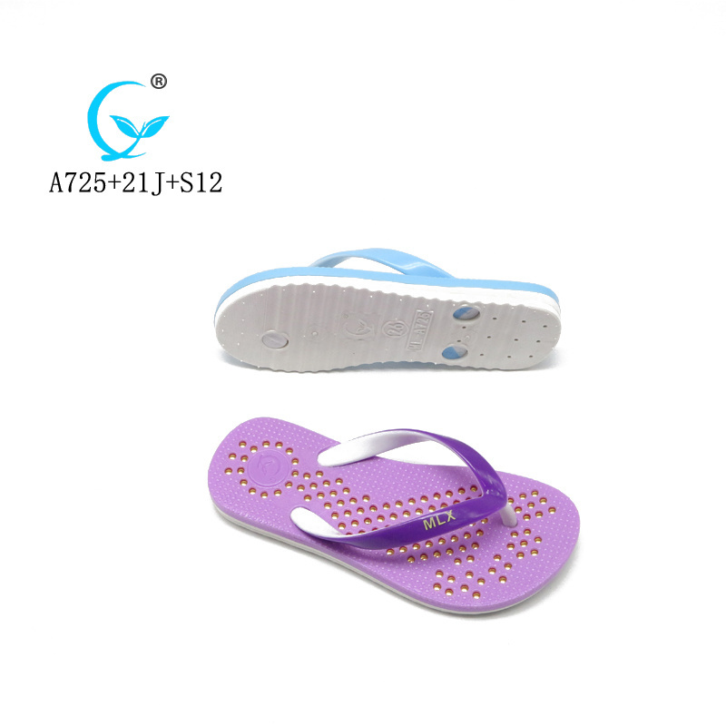 New arrIval custom rubber flipflops sleepers women ladies slipper with price