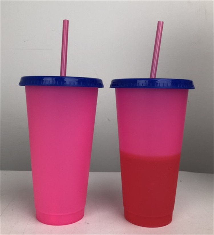 Factory Wholesale Color Cup Reusable Plastic Cup With Lid and Straw Color Changing Stadium Cup