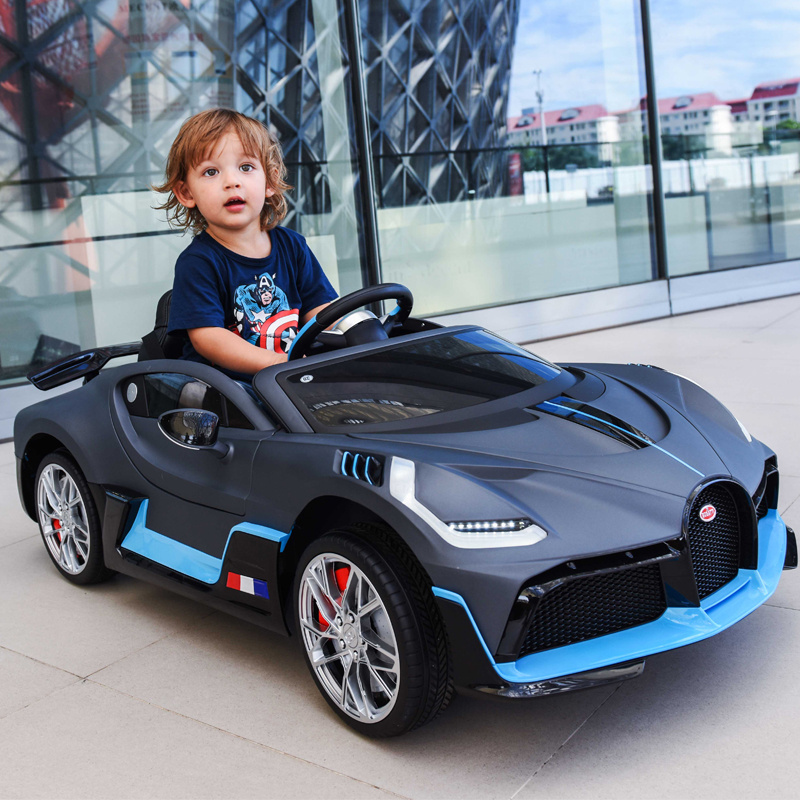 Children's Electric Car Four-Wheel Car With Remote Control Baby Toy Car Can Sit On Children's Men's And Women's Charging