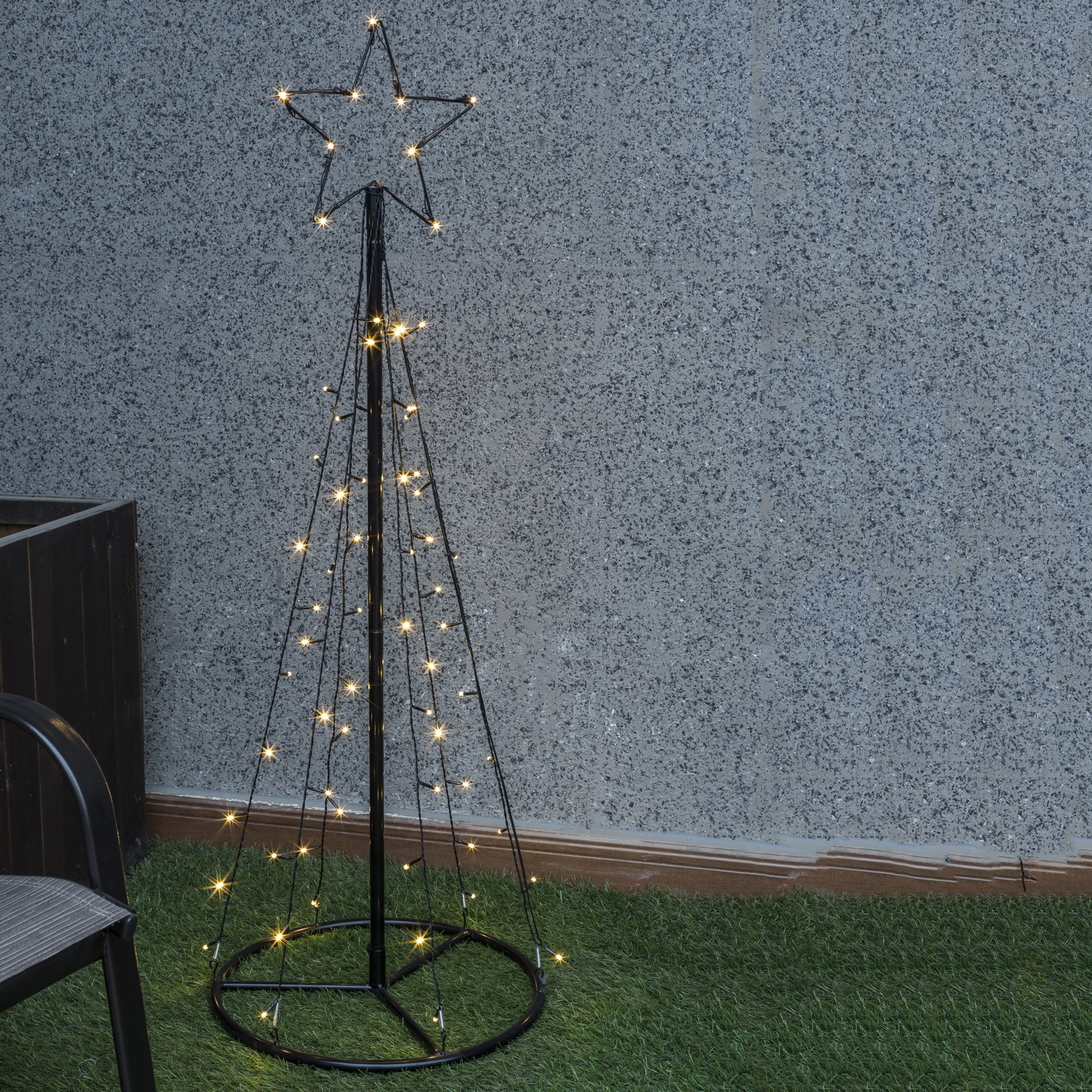 Newish Good quality and cheap Commercial Christmas decorations metal garden outdoor use Christmas tree lights