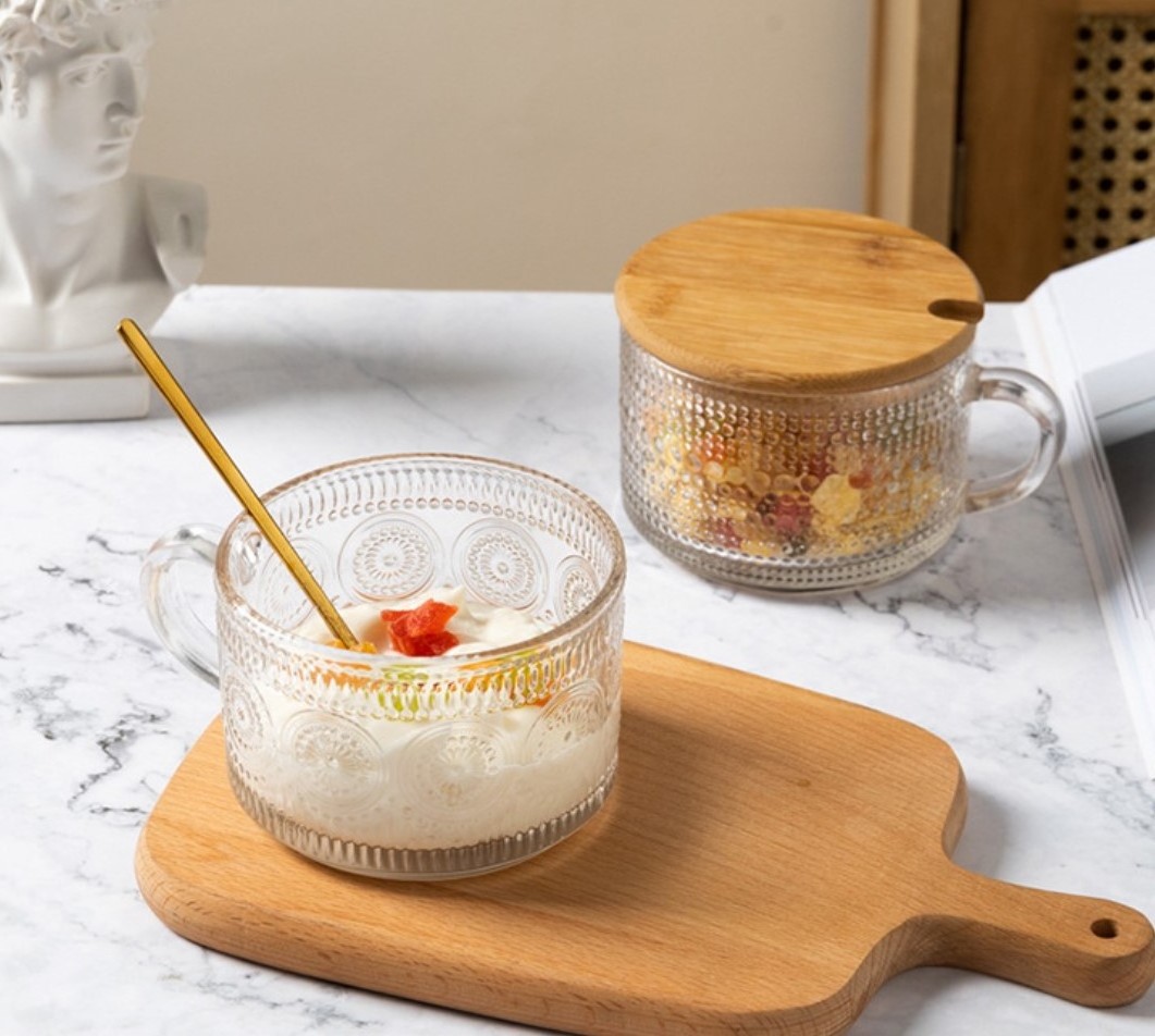 14Oz Glass Coffee Cups with Bamboo Lids Golden Spoons Overnight Oats Containers handle Clear  Embossed Vintage glass coffee Mugs