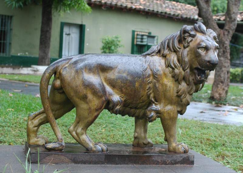 Garden decoration large bronze animal sculpture carved polished brass lion statue