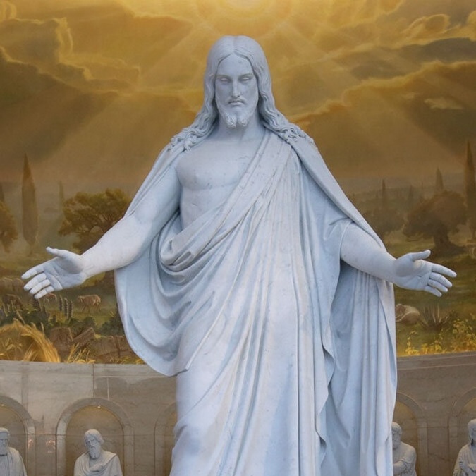 Life Size White Marble Religious Sculpture Jesus Christ With Outstretched Arms Statue for Outdoor The Christ Statue