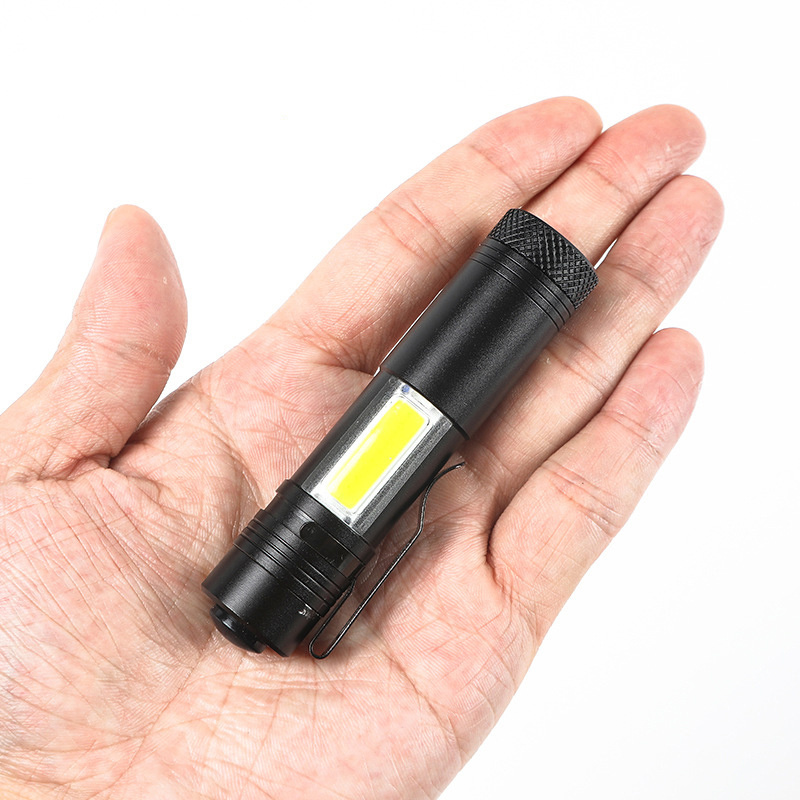 RTS Mini flashlight New Camping Items Purse Light Cob Small Light Pocket Light Led Mini 4 Modes Flashlight