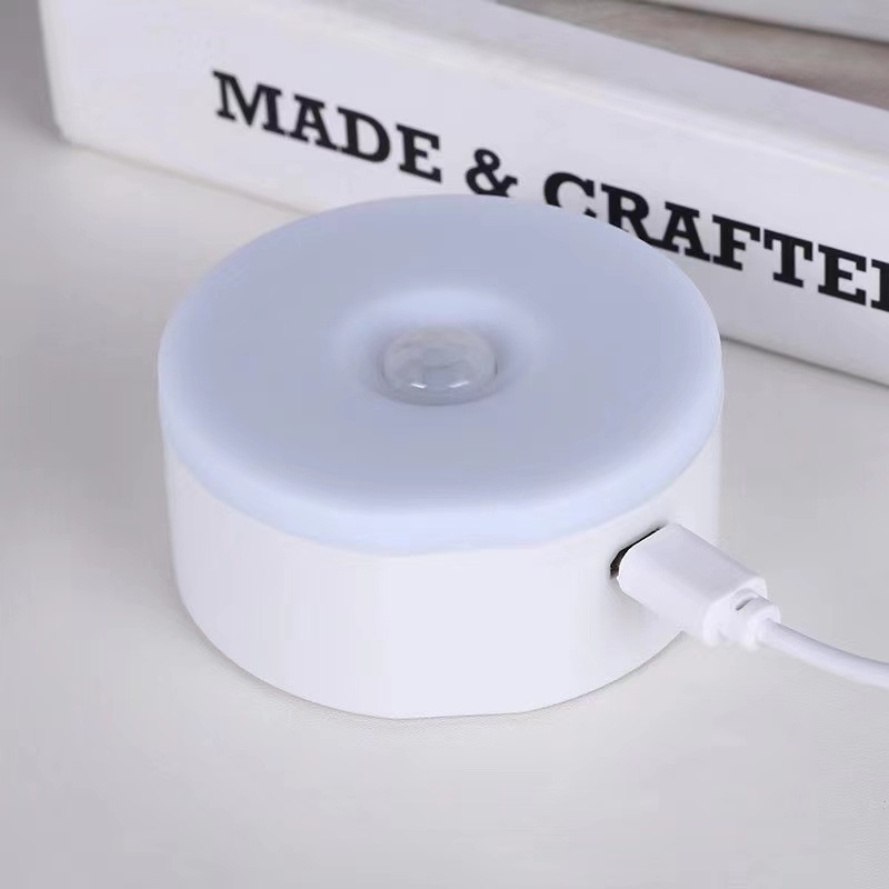 High quality plastic bedroom bathroom plug in night light usb rechargeable led stairs light motion sensor magnetic night light