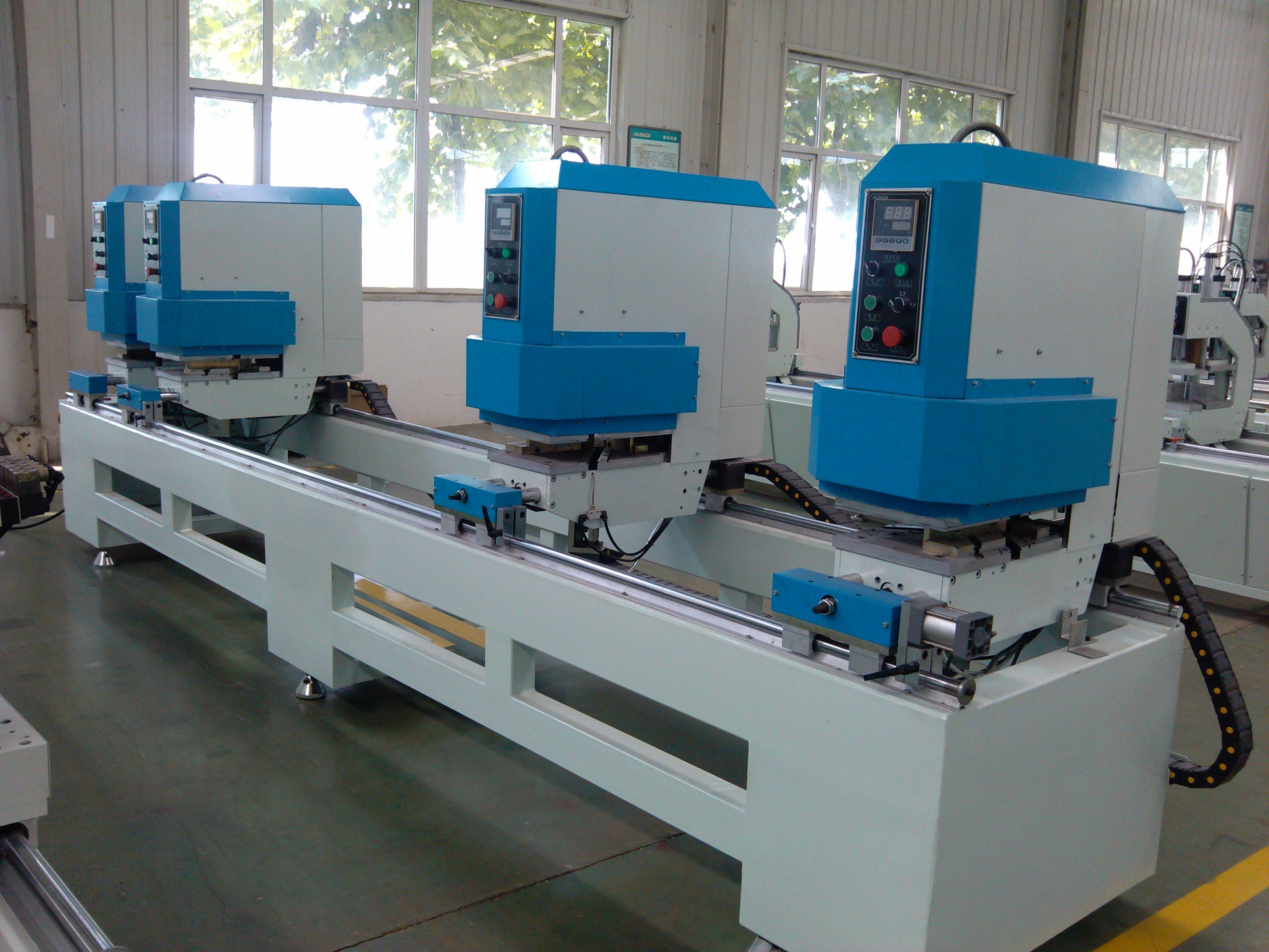 used upvc window machinery for sale/pvc window frame welding machine