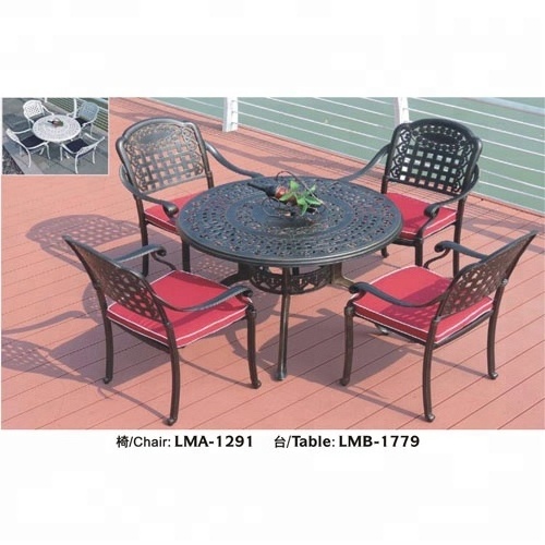 2018 Outdoor Garden Rattan Tables And Chairs Furniture