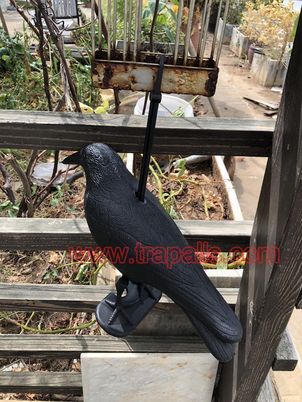 Garden Plastic Crow Shaped Pigeon Deterrent Keep Sparrow Away Bird Repeller