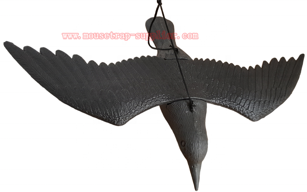 Plastic Flying Raven Falcon Hunting Decoy Bird Deterrent Scarecrow Repellent