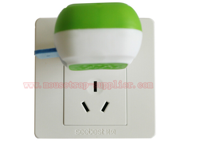 Safe Electric Indoor Insect Killer Plug in Pest Repellent Mosquito Repeller