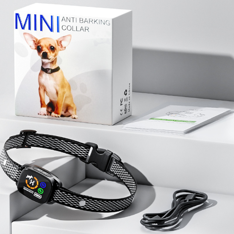 Durable Frequency Ultrasonic Pet Repeller No Adjustable Sensitivity Anti Bark Control Dog Shock Collar With Remote Customization