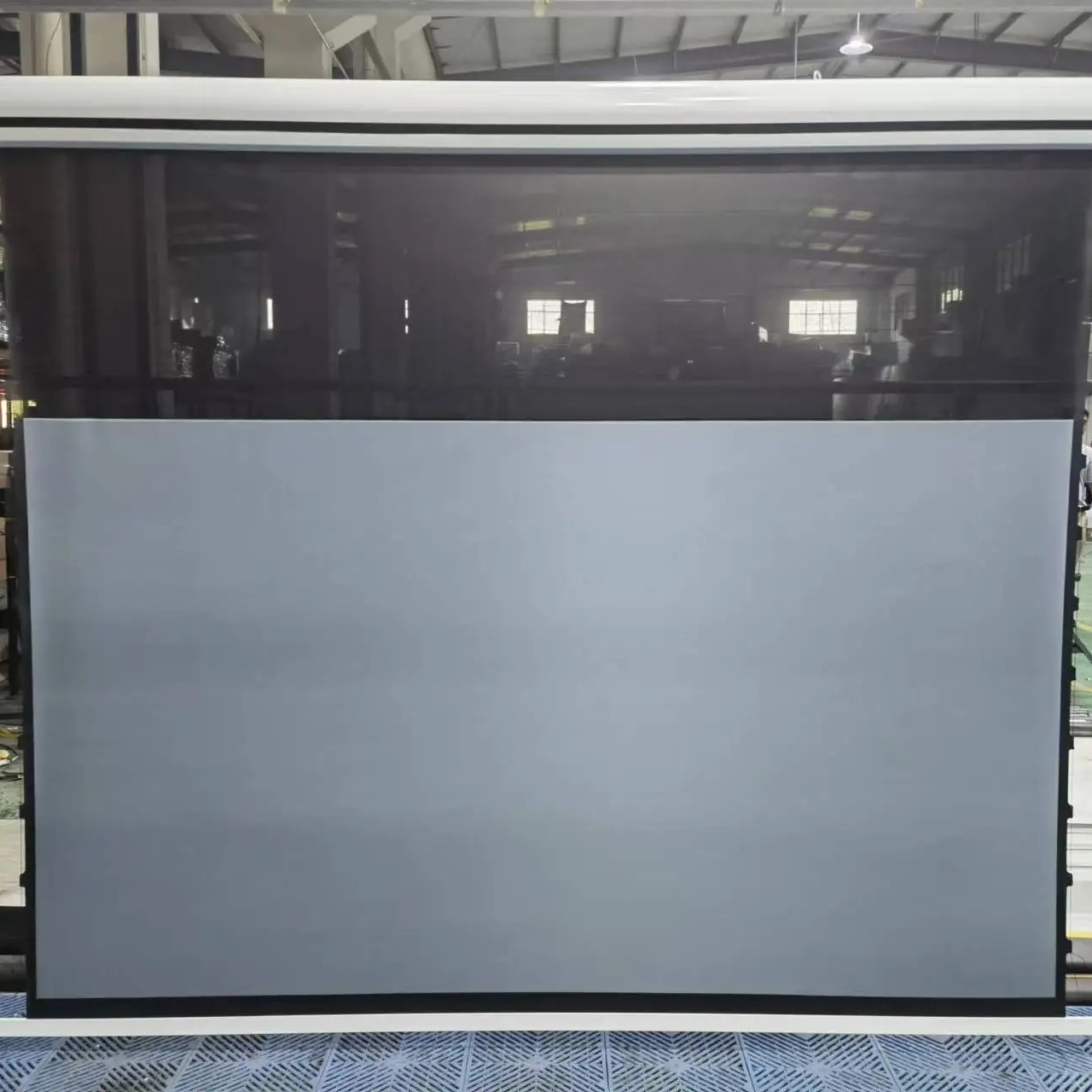 Customize 16/9 150Inch T-prism SBSP ALR Fabric Electronic Motorized Tab-tension Projection Screen