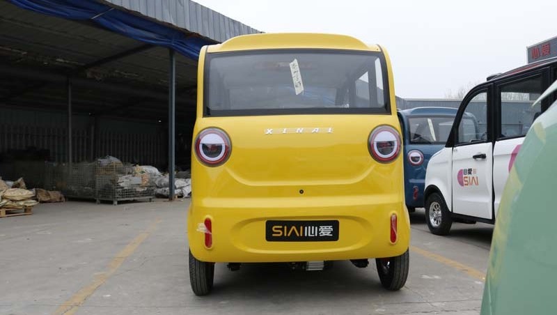 China Hot-selling 4 Seats new energy electric mini four wheel car with lower price