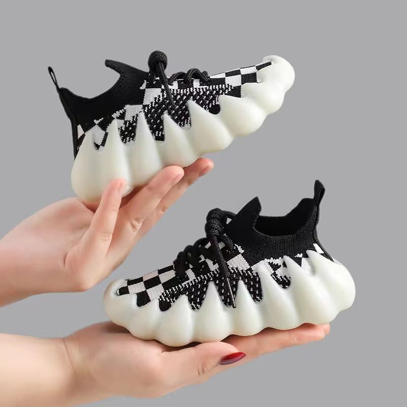 New Octopus Design Children Sping/Summer Breathable Mesh flying woven Upper Anti-slip children's shoes