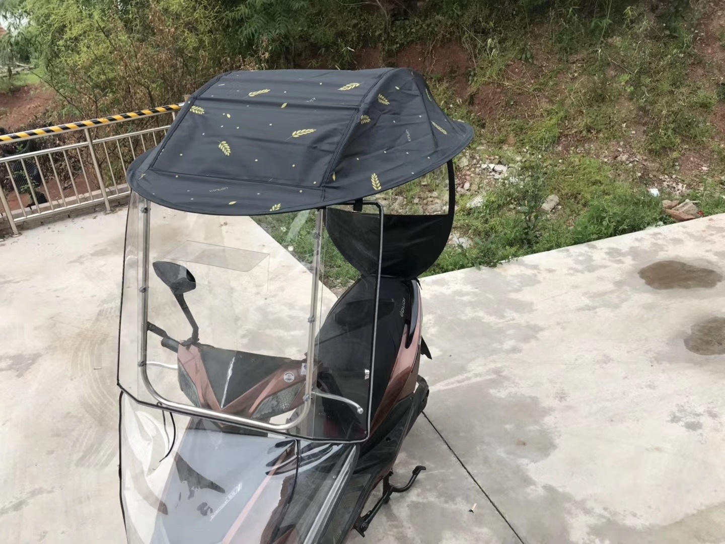 scooter umbrella canopy waterproof sunshade for motorcycle printing logo available rain proof windproof