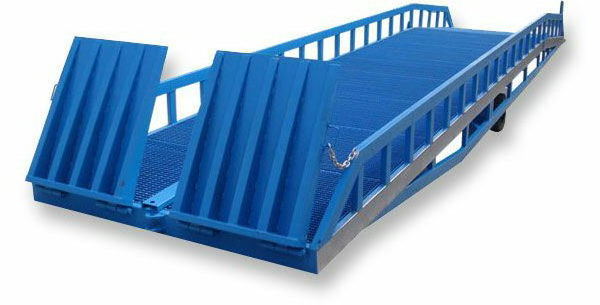 6-10 t adjustable hydraulic Mobile Yard Ramp for Truck Loading and Unloading Portable Dock Leveler Bridge