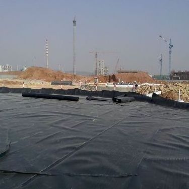 0.6 mm water pond liner 0.8 mm shrimp tank lining 1.5 mm anti-seepage sheet slurry lagoon reservoir geomembrane