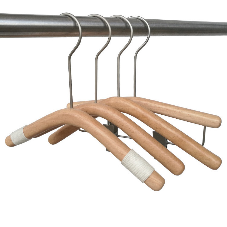 Wholesale wooden round bar children's clothes hangers solid wood kids clothes hangers for clothing stores