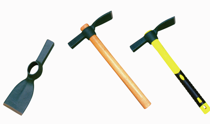 P60 Various kinds of small steel pick with wooden handle or fiberglass handle