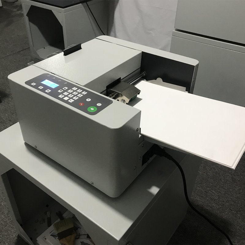 A4 Lamination/Coated Paper Automatic Business Card Cutting Machine 226C