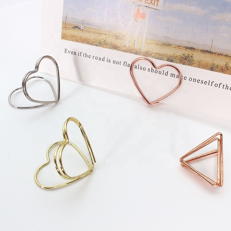 Custom design Centerpiece wedding Anniversary Party Mini metal wire Heart  Triangle shaped place card Table number holders