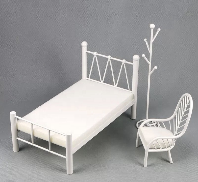 Hot Selling 1/6 BJD Doll House Furniture Miniature Metal Vintage Doll Bed