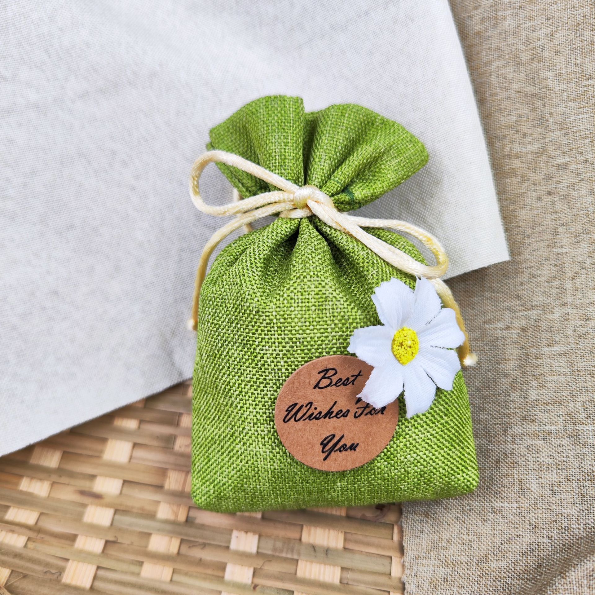 Scented Sachet Air Fresheners Car Freshener Traditional Perfume Sachet With Linen Bag Pouches