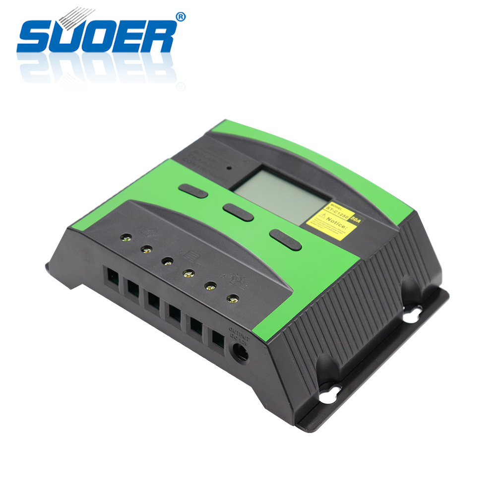 Suoer China 12V 24V 50A LCD solar panel system intelligent manual pwm solar charge controller