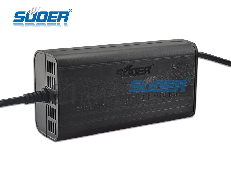 Suoer solar car universal portable 3a 12v solar car battery charger