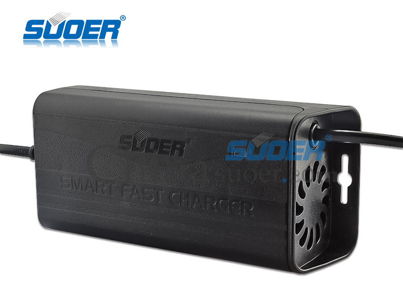 Suoer solar car universal portable 3a 12v solar car battery charger