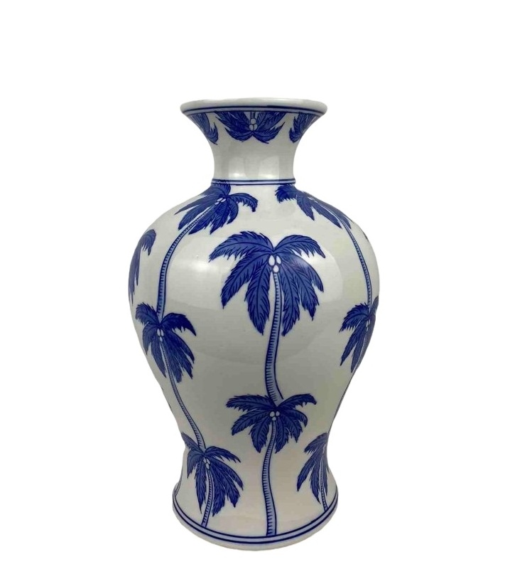 Chinese traditional hand painted high quality home decor  blue and white porcelain vases