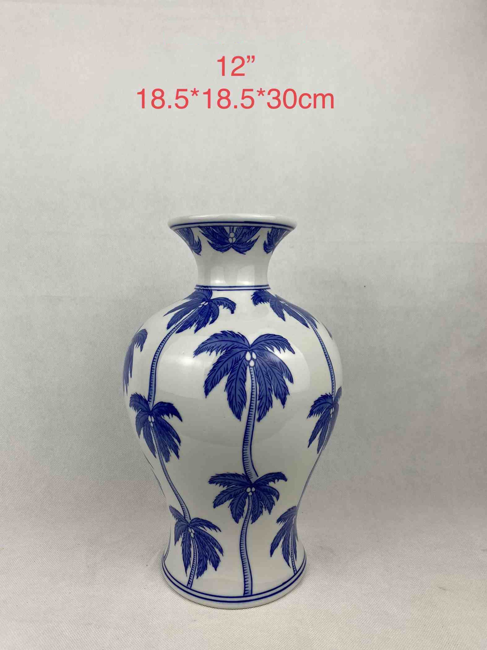 Chinese traditional hand painted high quality home decor  blue and white porcelain vases