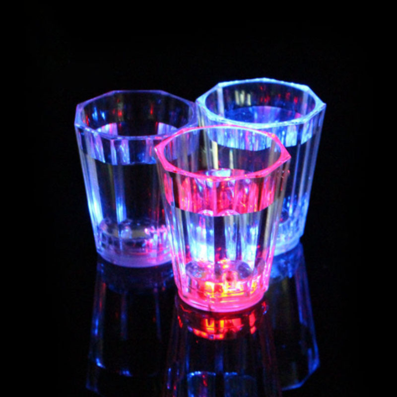 beautiful LED light up plastic flashing liquid activated cups